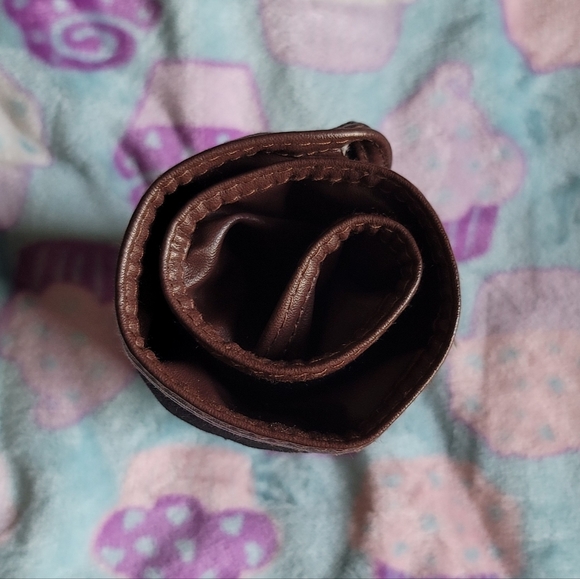 Studio Series Canvas Pencil Wrap W/Artist Colored Pencils - Picture 9 of 15